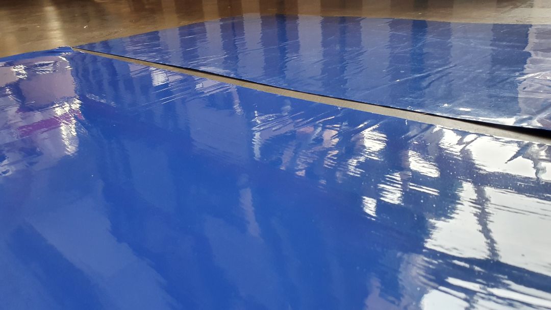 верхний слой коврика - пленка